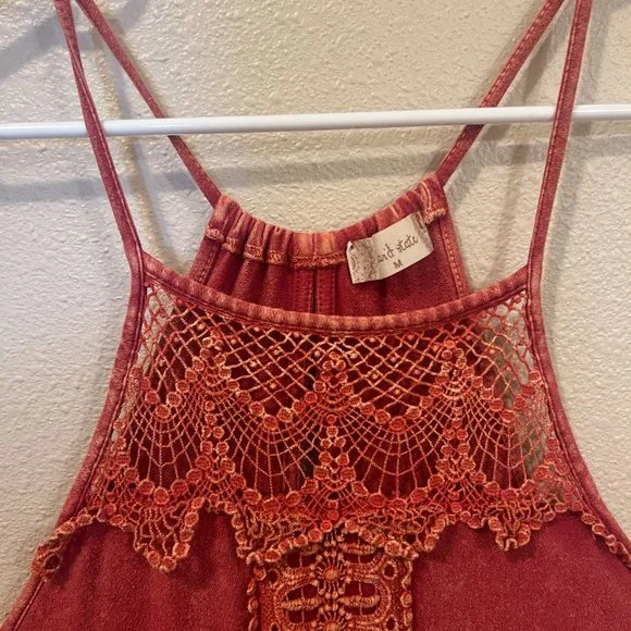 Altar'd State | Coral Crochet Knit Tank Top, M - Picture 2 of 4
